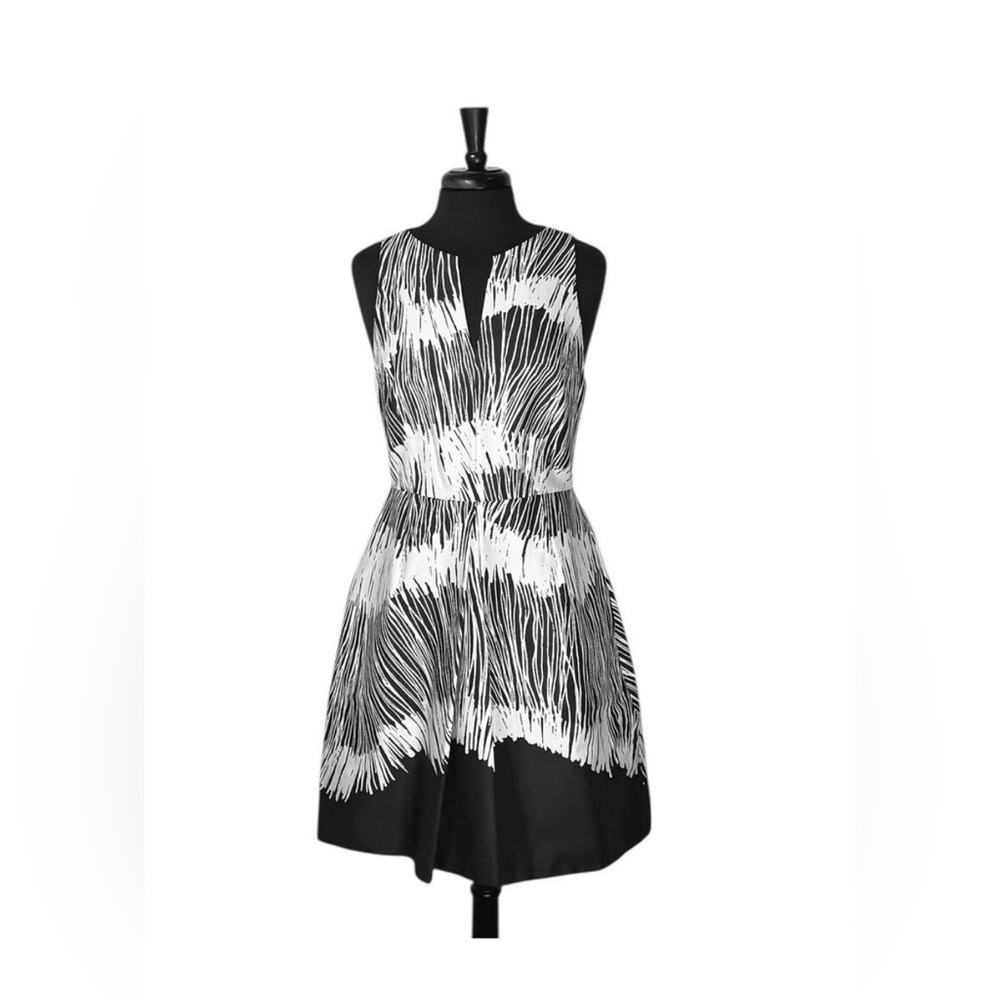 Halston Heritage Black & White Sleeveless Dress-NWT